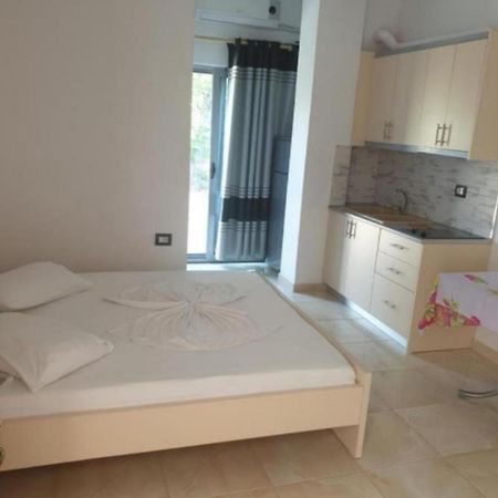 Alinani Apartments Ksamil Extérieur photo