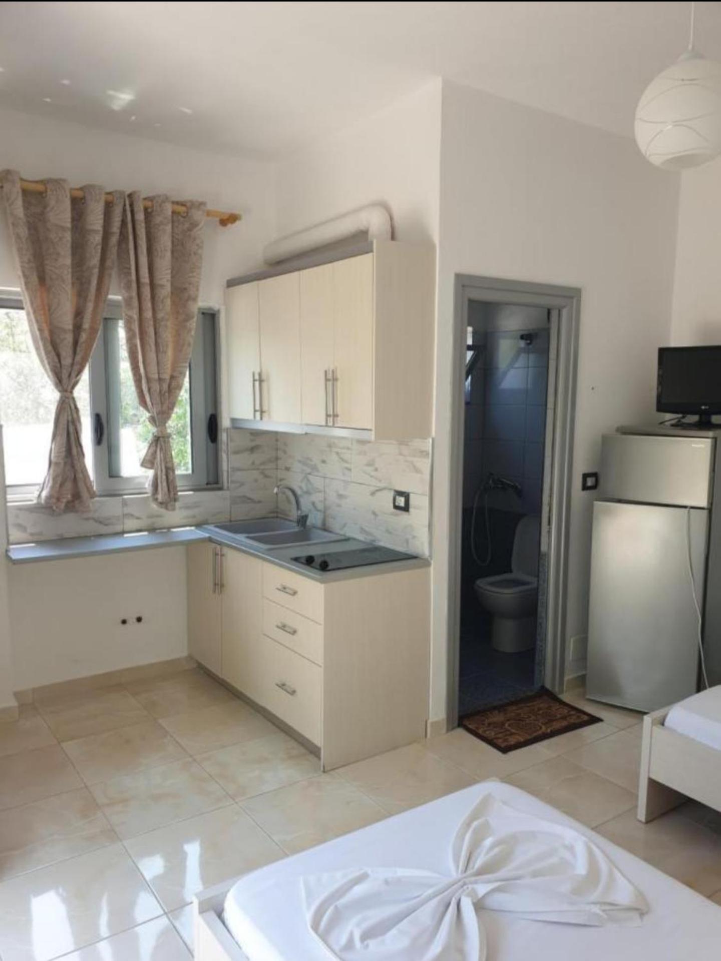 Alinani Apartments Ksamil Chambre photo